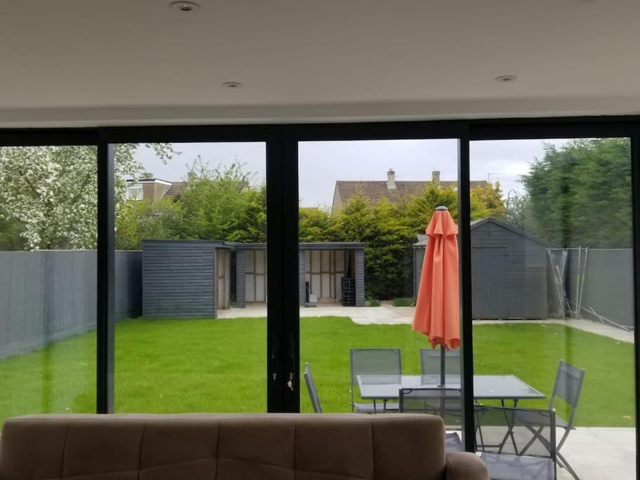 Evergreen Lodge - Two Bed Lux Flat - Parking, Garden, Patio, Wifi, Netflix - Close To Blenheim Palace & Oxford - F3 Kidlington Extérieur photo